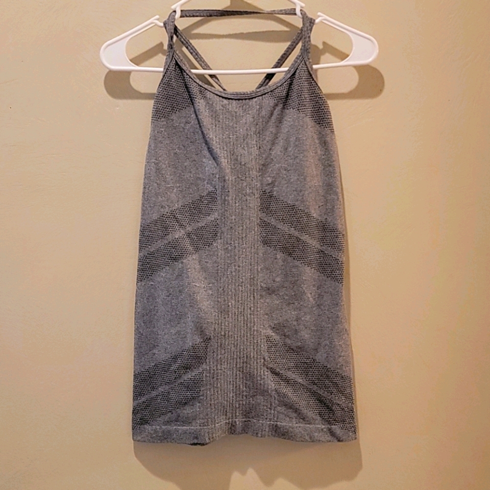 Fabletics tank top size medium